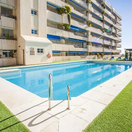 Vacation I Puerto Banus Sea Front, View, 24-7 Security, Pool Apartment