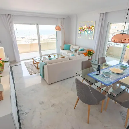 Apartment Vacation I Puerto Banus Sea Front, View, 24-7 Security, Pool Marbella
