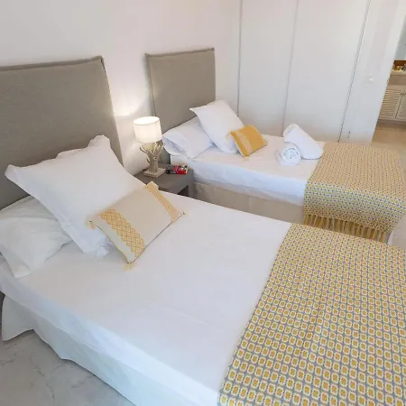 Vacation I Puerto Banus Sea Front, View, 24-7 Security, Pool *